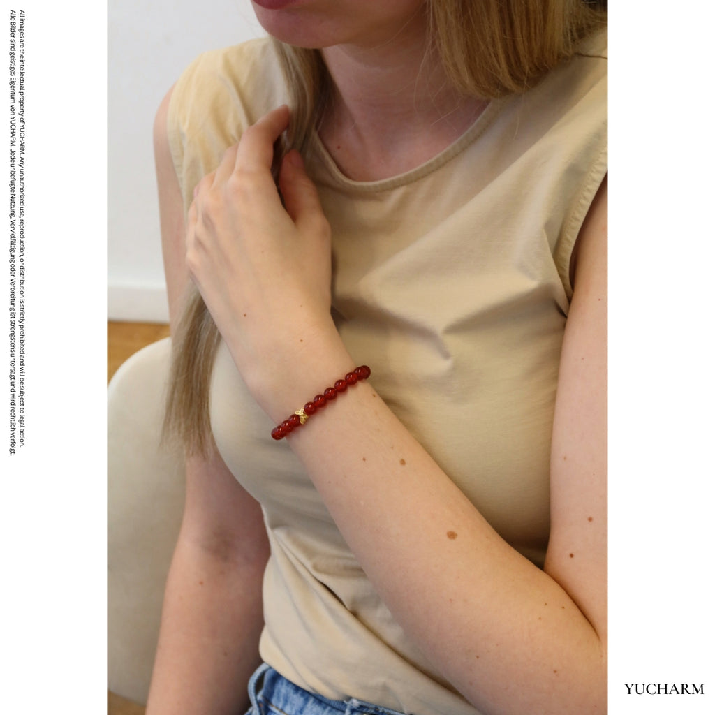 Roter Achat und 24K Vergoldeter Silber-Schmetterling Armband