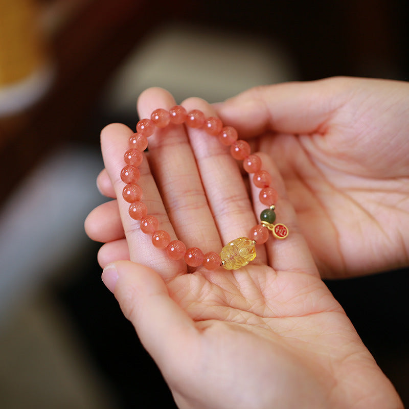 Natürliches Liangshan Southern Red Beeswax Pixiu-Armband für Frauen, kirschrote runde Perlen und Jaspis mit tropfendem Öl-Jifu-Anhänger-Armband