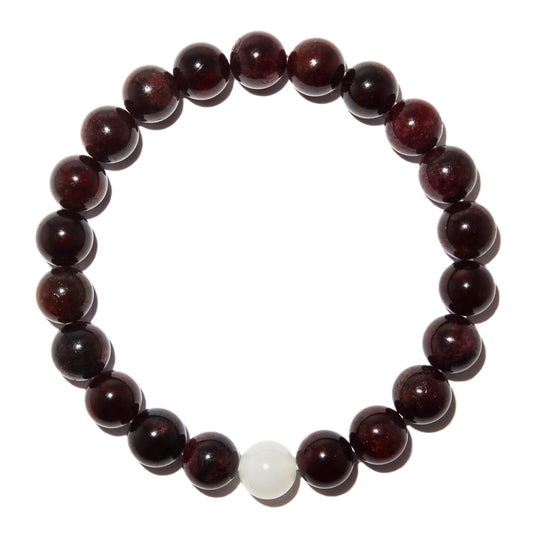 Elegantes Granat und Weißer Jade Armband für Damen - stilvoll & kraftvoll - YuCharm