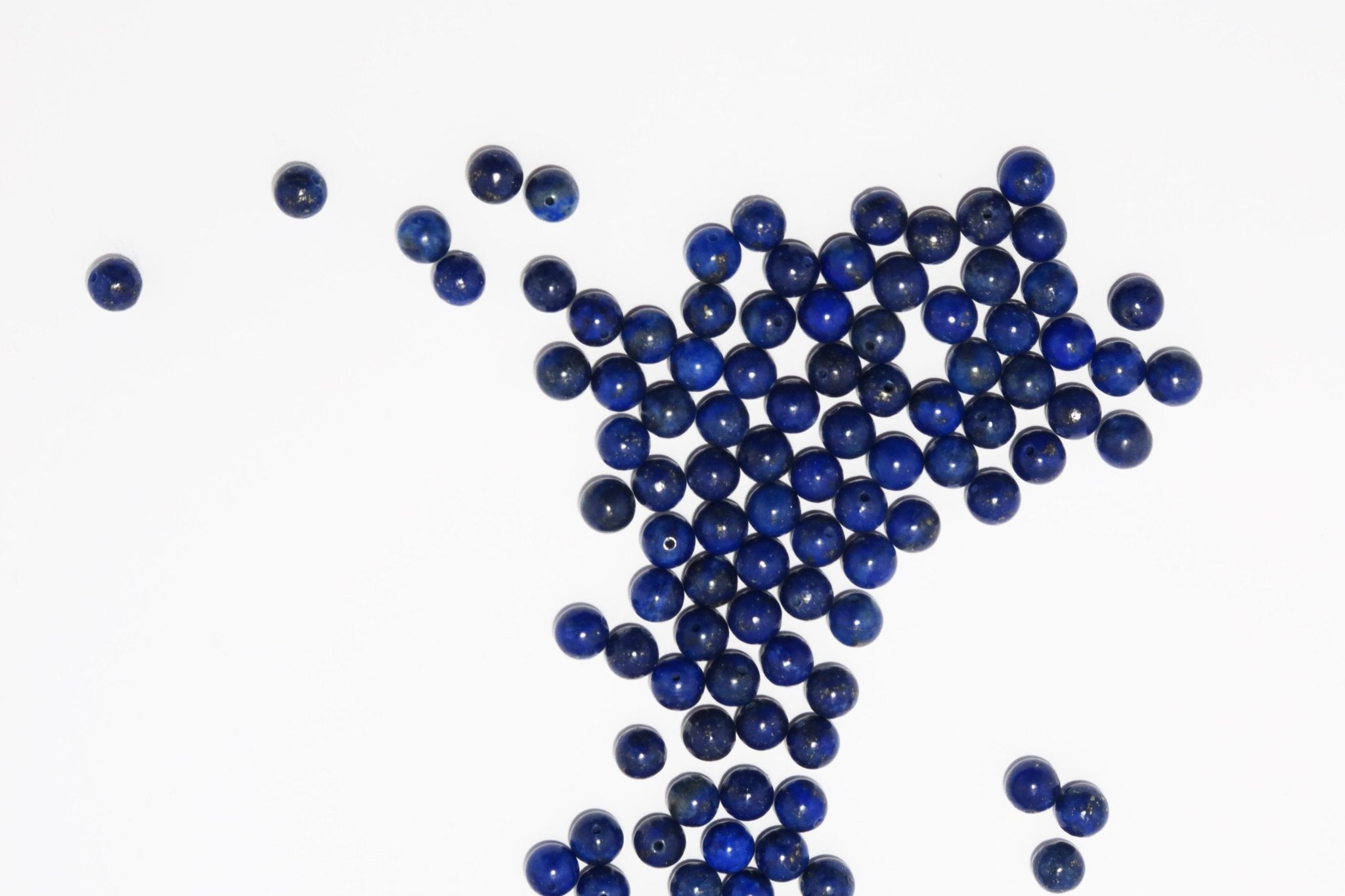 Elegantes Lapis Lazuli und Roter Achat Armband für Damen - stilvoll & kraftvoll - YuCharm