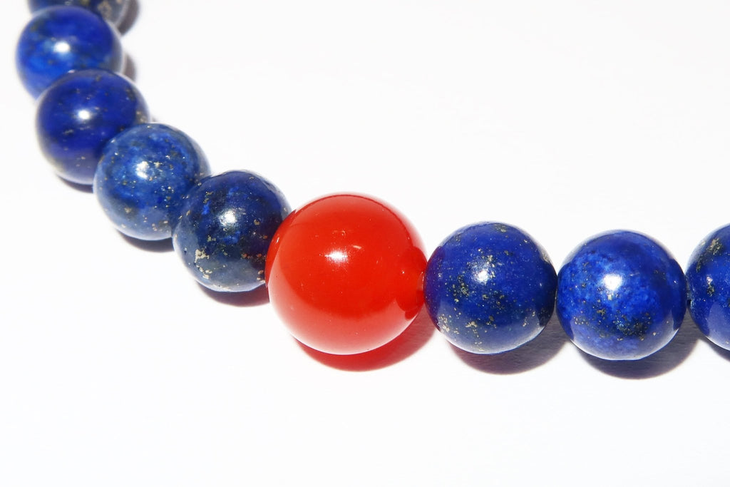 Elegantes Roter Achat und Lapis Lazuli Armband für Damen - stilvoll & kraftvoll - YuCharm