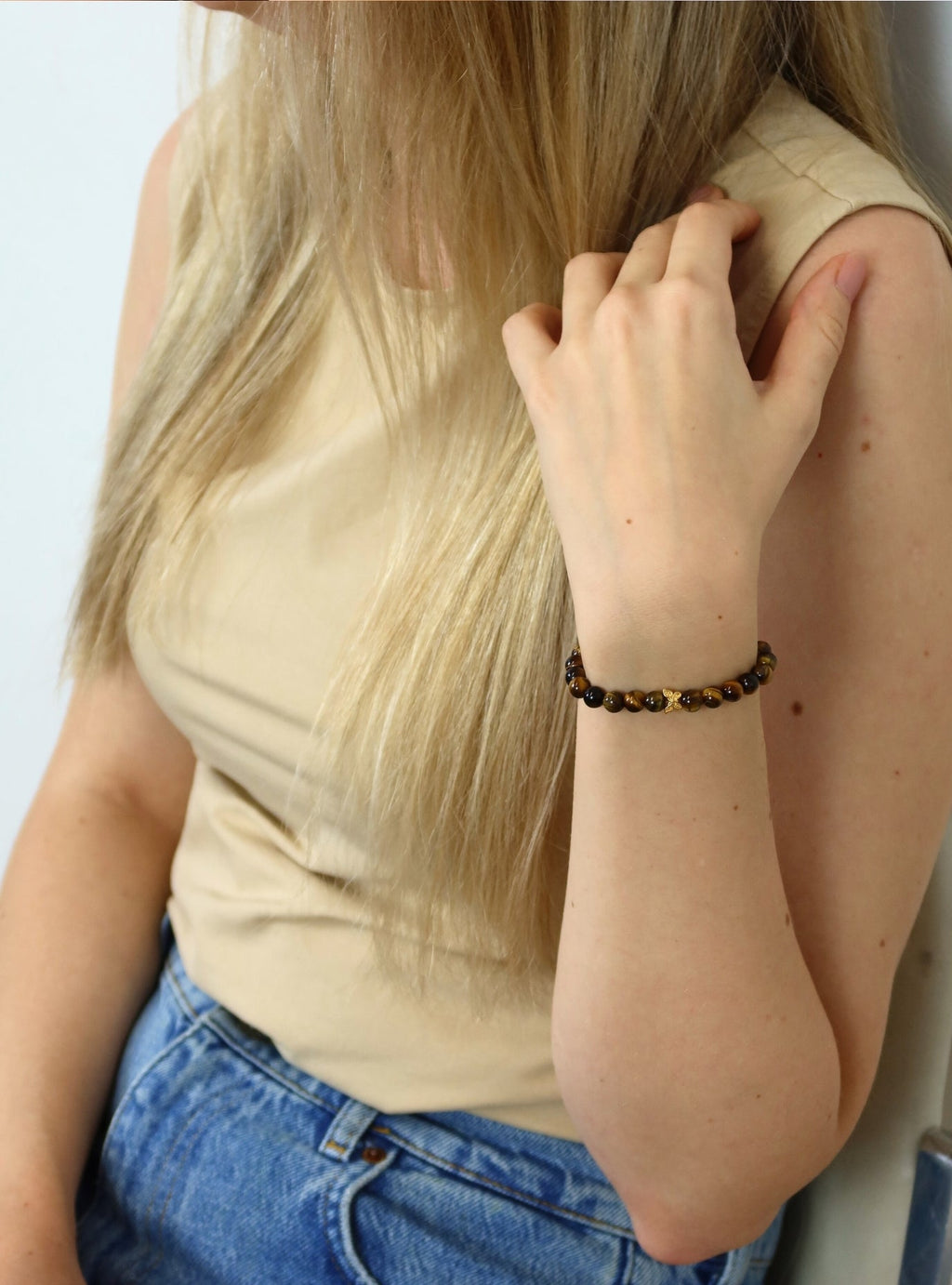 Elegantes Tigerauge und 24K Vergoldeter Silber - Schmetterling Armband für Damen - stilvoll & kraftvoll - YUCHARM