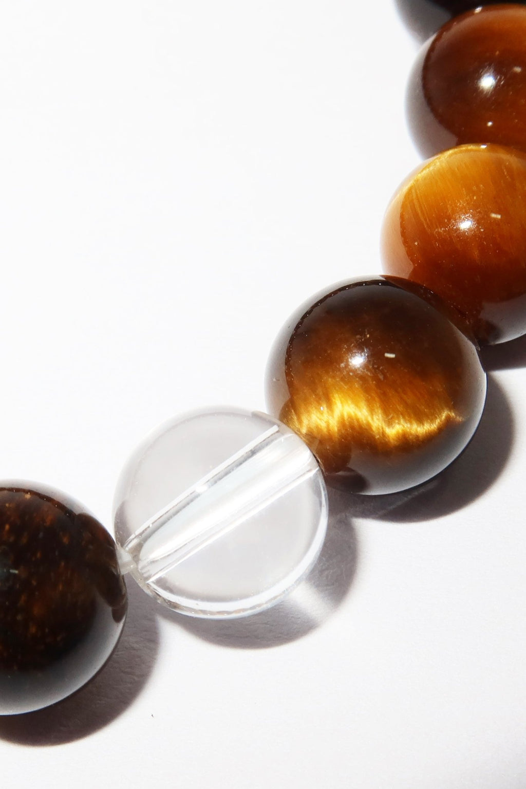 Elegantes Tigerauge und Bergkristall Armband für Damen - stilvoll & kraftvoll - YuCharm