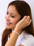 Elegantes Weißer Mondstein und 24K Vergoldeter Silber - Schmetterling Armband für Damen - stilvoll & kraftvoll - YUCHARM